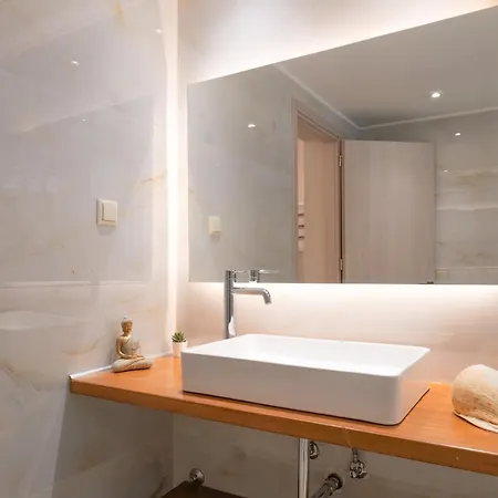 Mirabilia Deluxe * Arillas Agiou Georgiou